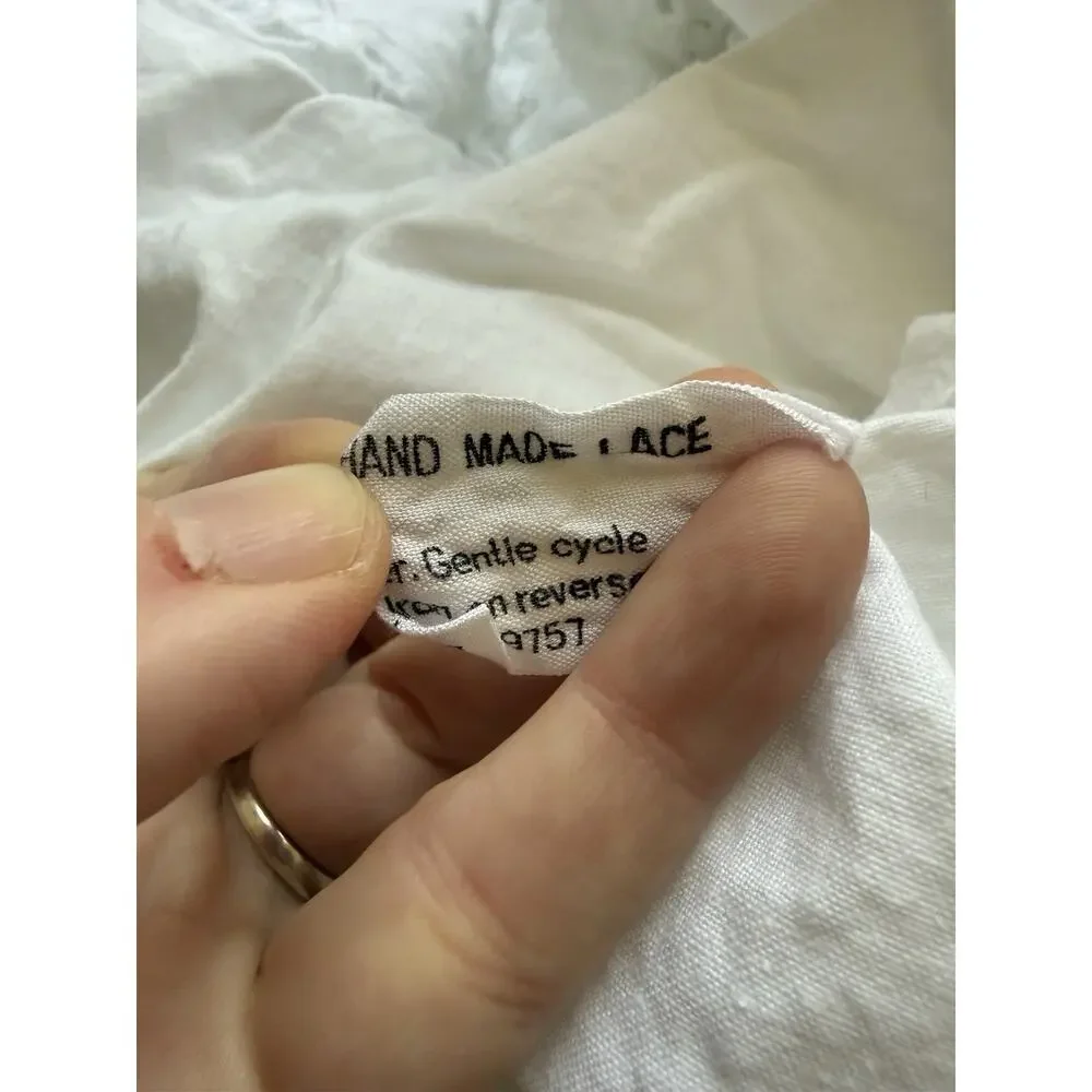 Vintage Embroidered White Cotton Tablecloth Handmade Lace Rectangle 65x100 - Picture 4 of 5